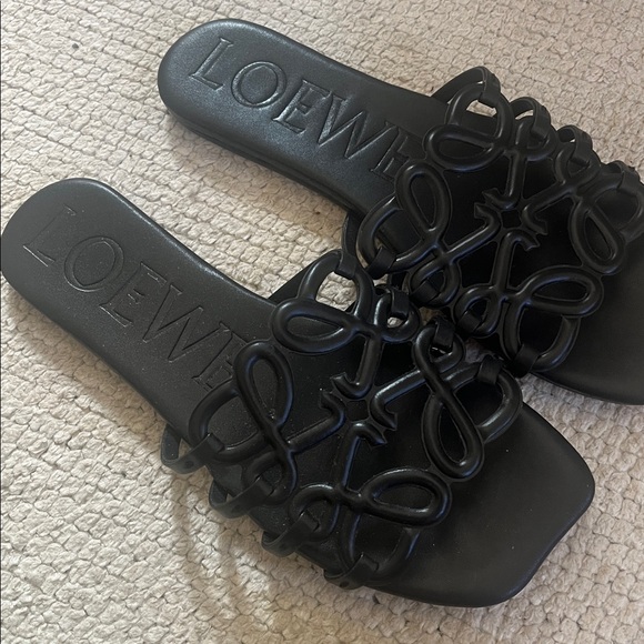 Black Intricate Slide Sandals - Picture 4 of 4
